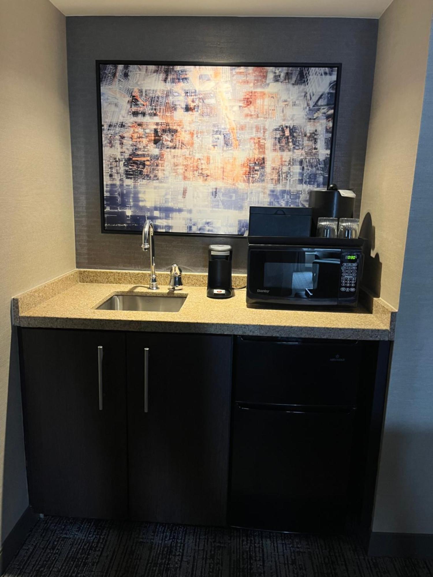 Chicago Marriott Suites O'Hare Rosemont Exterior foto