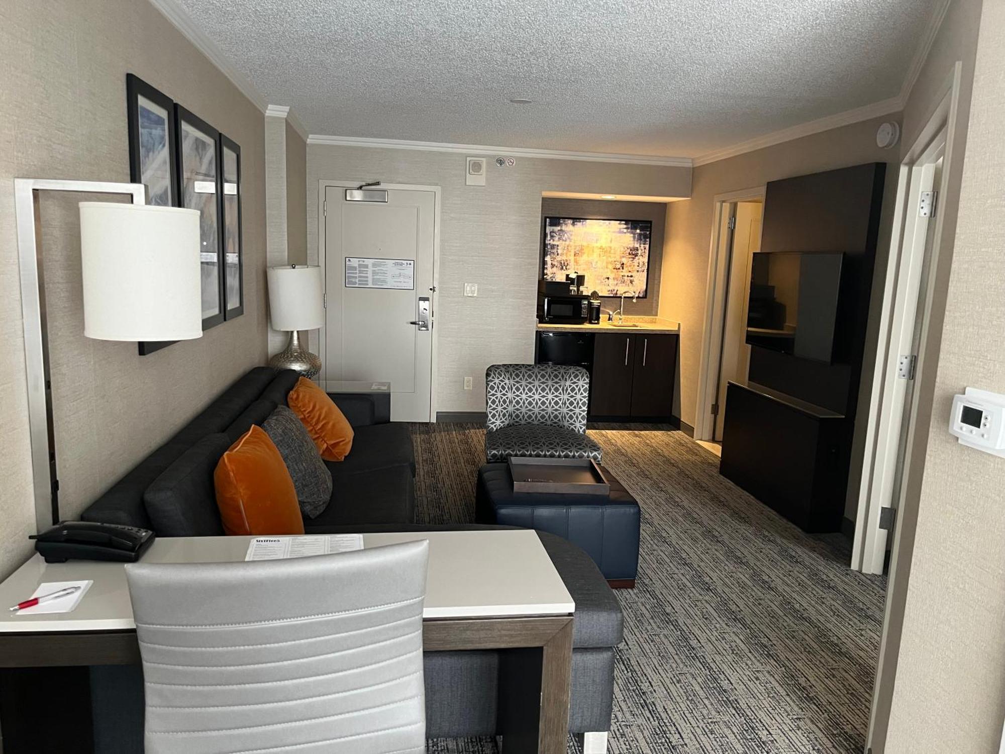 Chicago Marriott Suites O'Hare Rosemont Exterior foto