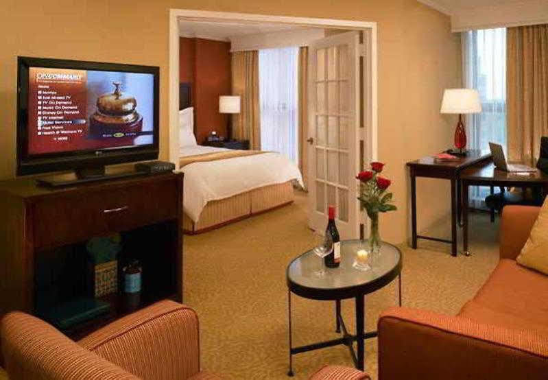 Chicago Marriott Suites O'Hare Rosemont Exterior foto